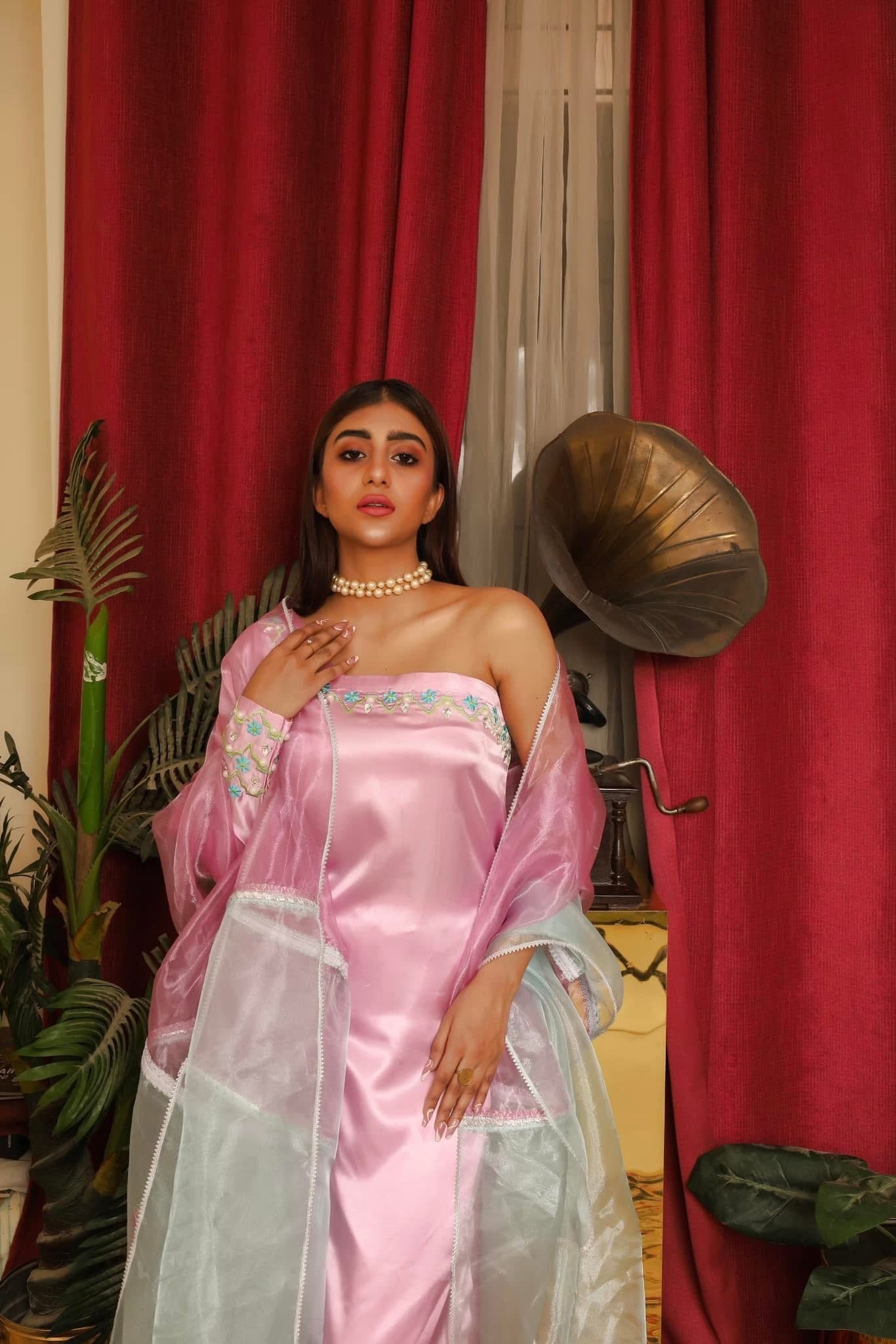 Lustrous Lavender Dream