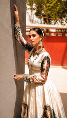 Kandahari Pishwaas